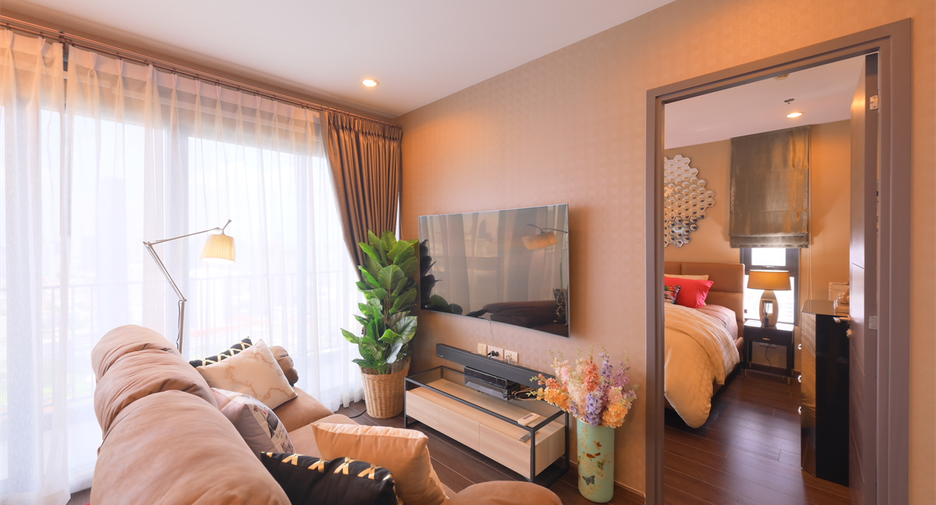 For sale 2 bedrooms condo in Watthana, Bangkok
