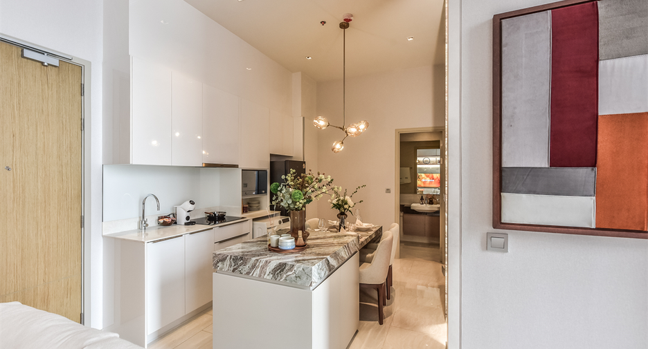 Condo en venta de 2 habitaciones en Bang Rak, Bangkok