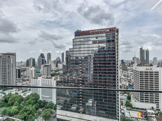 Wohnung zum Kauf mit 1 Zimmer in Bang Rak, Bangkok