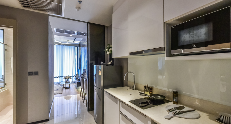 For sale 1 bed condo in Bang Rak, Bangkok