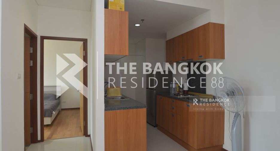 For sale 1 bed condo in Khlong San, Bangkok