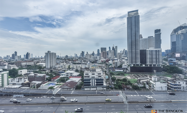 Wohnung zum Kauf mit 1 Zimmer in Khlong Toei, Bangkok