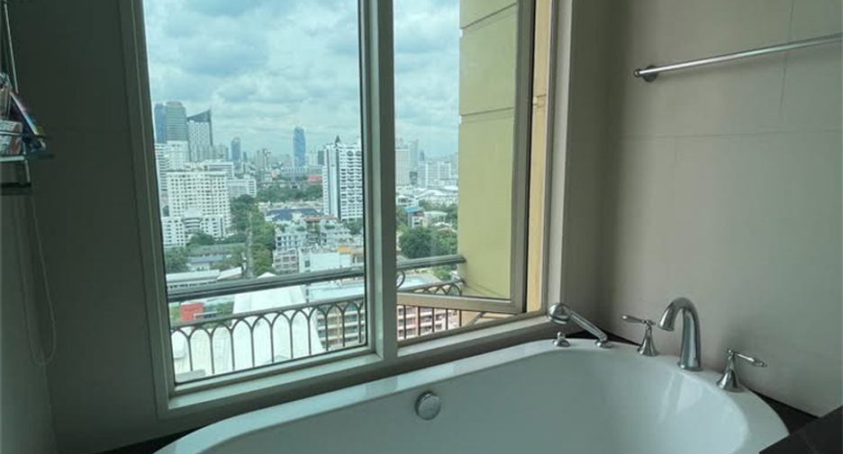 ขาย 3 ห้องนอน คอนโด ใน วัฒนา, กรุงเทพฯ