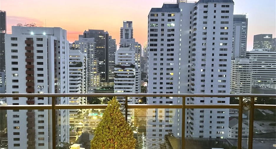ขาย 3 ห้องนอน คอนโด ใน วัฒนา, กรุงเทพฯ