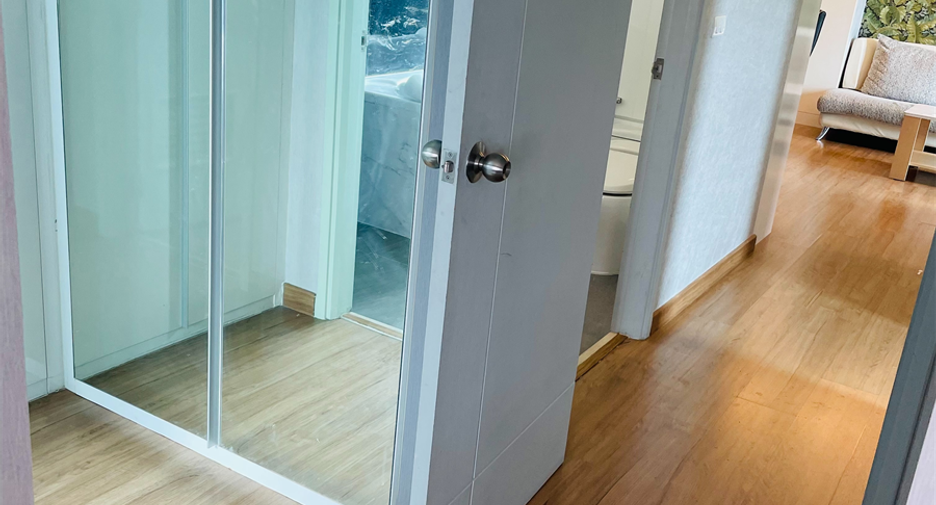 For sale 2 ベッドルーム condo in Watthana, Bangkok