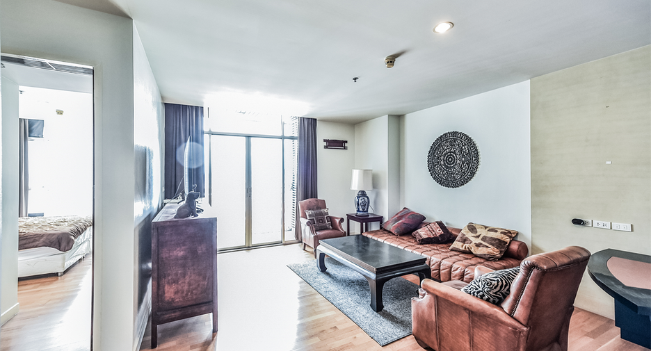 For sale 1 bed condo in Sathon, Bangkok