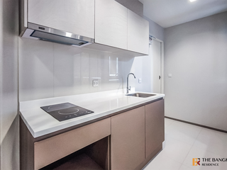 Condo en venta de 2 habitaciones en Thon Buri, Bangkok