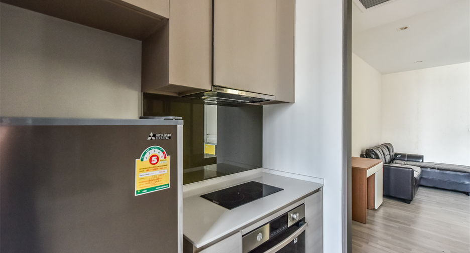 For sale 1 Beds condo in Khlong San, Bangkok