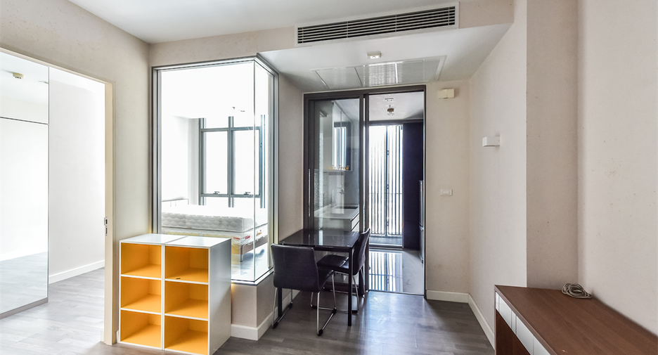For sale 1 Beds condo in Khlong San, Bangkok