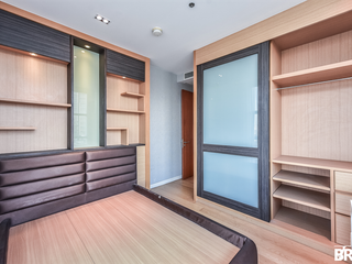À vendre 4 chambres condo à Bang Kho Laem, Bangkok