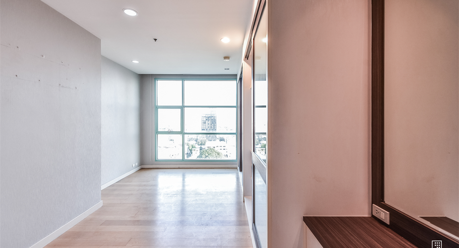 À vendre 4 chambres condo à Bang Kho Laem, Bangkok