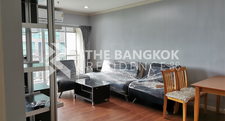 For sale 2 bedrooms condo in Watthana, Bangkok