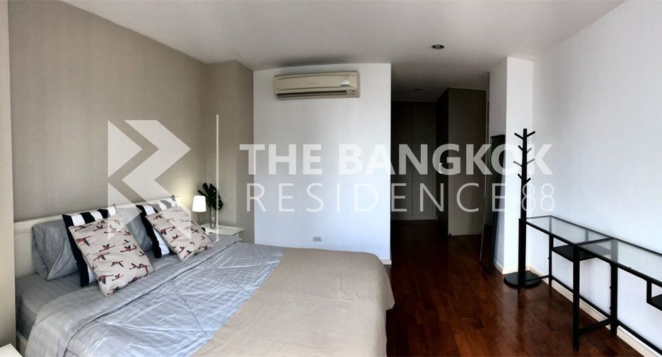 For sale 2 bedrooms condo in Khlong Toei, Bangkok