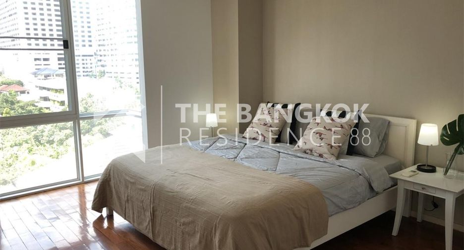 For sale 2 bedrooms condo in Khlong Toei, Bangkok