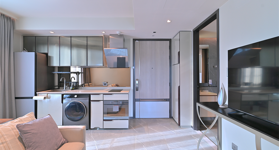 For sale 1 bed condo in Watthana, Bangkok