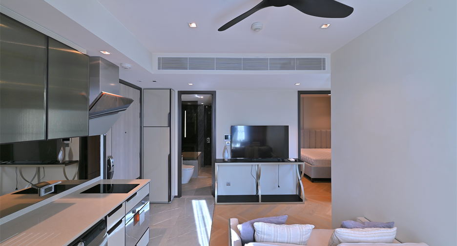 For sale 1 bed condo in Watthana, Bangkok