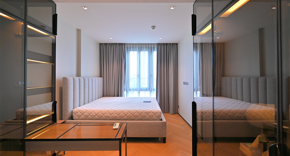 For sale 1 bed condo in Watthana, Bangkok
