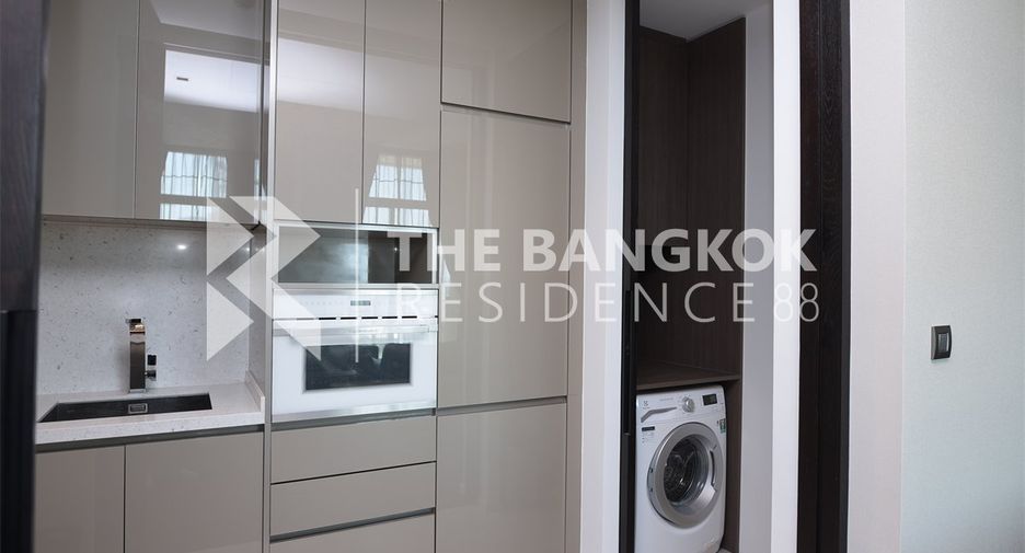 Condo en venta de 2 habitaciones en Khlong Toei, Bangkok