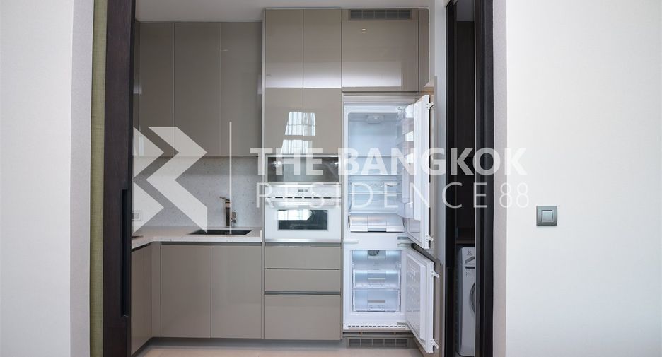Condo en venta de 2 habitaciones en Khlong Toei, Bangkok