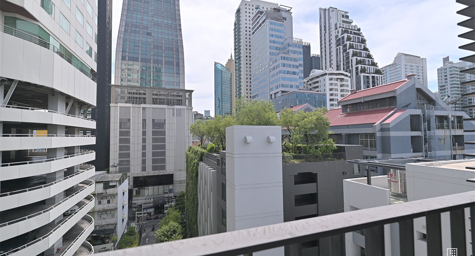 出售 1 卧室 公寓 在 Khlong Toei, 曼谷