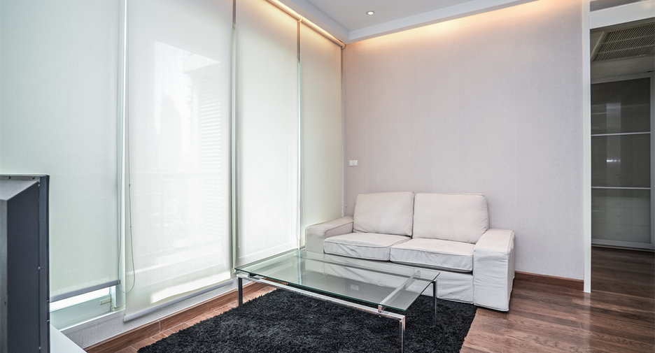 For sale 2 bedrooms condo in Pathum Wan, Bangkok