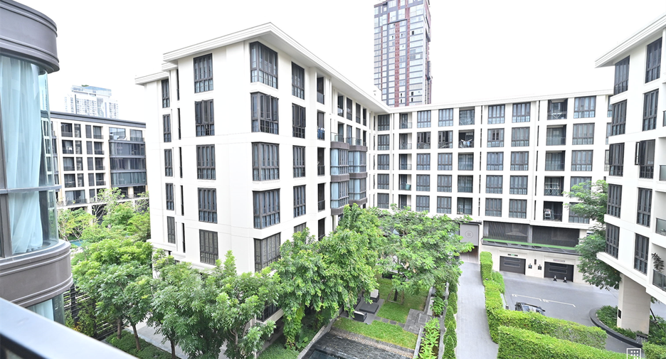 For sale 2 bedrooms condo in Watthana, Bangkok