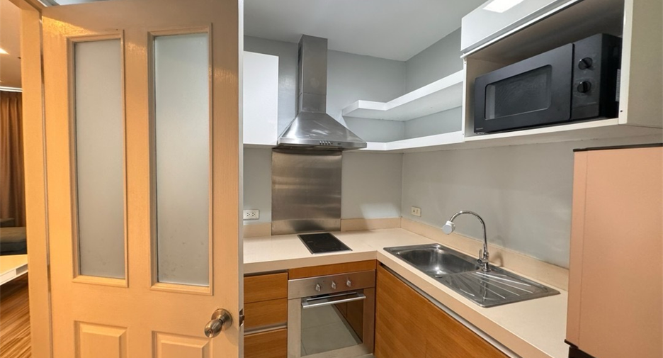 À vendre 1 chambre condo à Khlong Toei, Bangkok