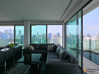 For sale 3 ベッドルーム condo in Khlong Toei, Bangkok