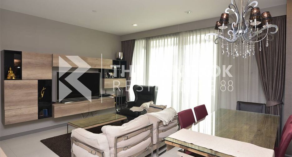 For sale 2 bedrooms condo in Bang Rak, Bangkok