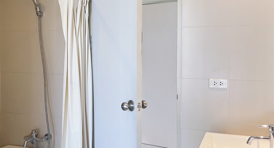 Wohnung zum Kauf mit 2 Zimmer in Watthana, Bangkok