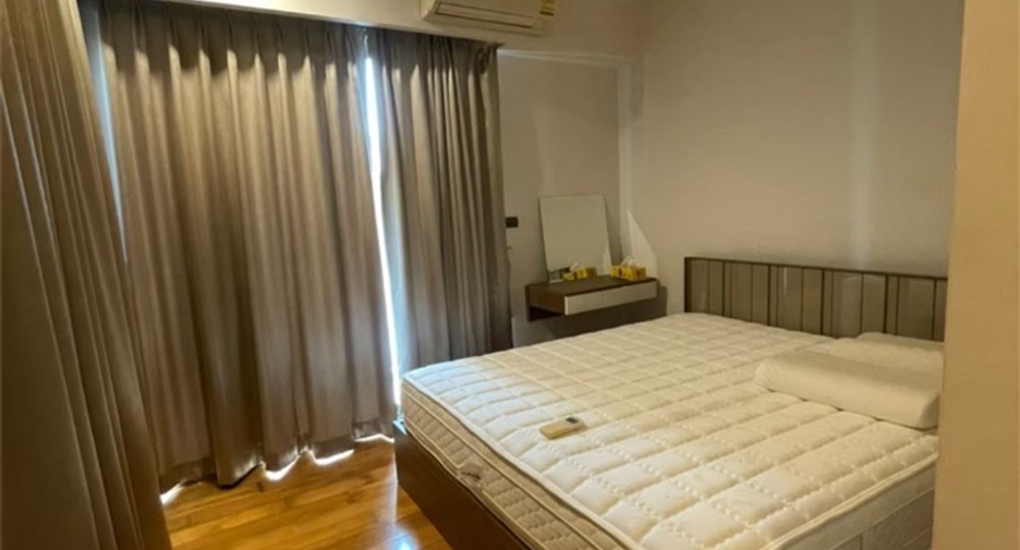 For sale 2 bedrooms condo in Khlong San, Bangkok