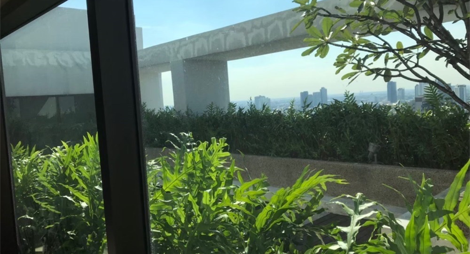 For sale 2 bedrooms condo in Khlong San, Bangkok