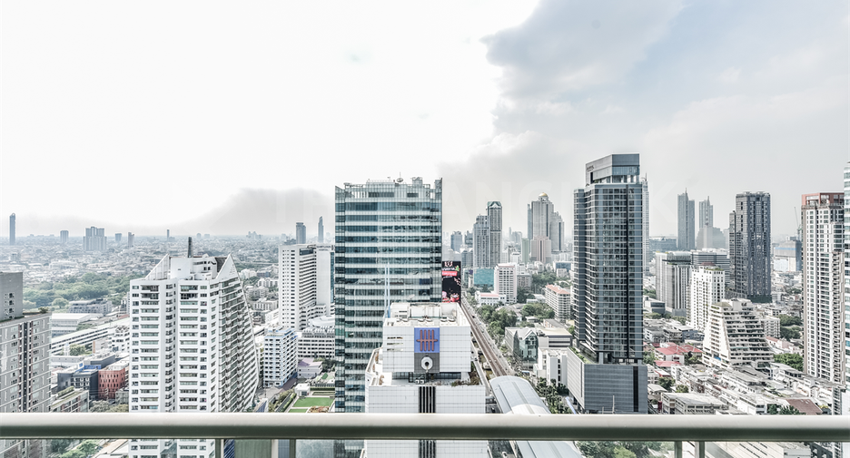For sale 3 bedrooms condo in Sathon, Bangkok