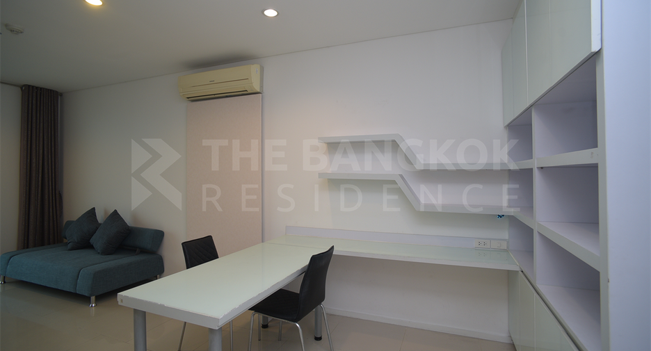 For sale 1 bed condo in Khlong San, Bangkok