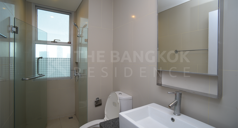 For sale 1 bed condo in Khlong San, Bangkok
