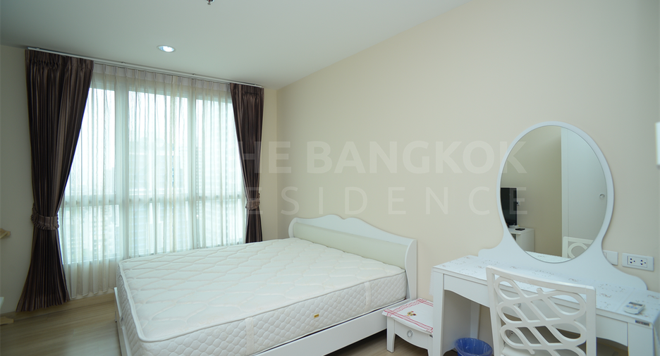 For sale 1 bed condo in Sathon, Bangkok