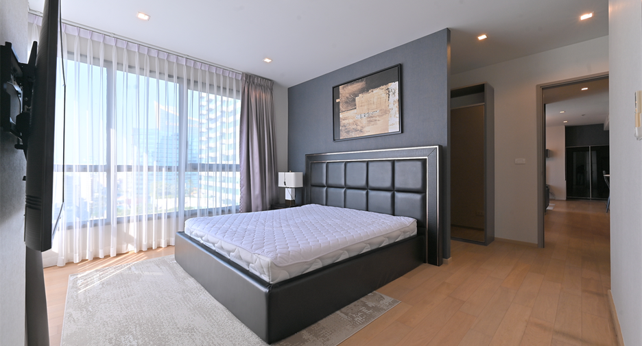 For sale 2 bedrooms condo in Watthana, Bangkok