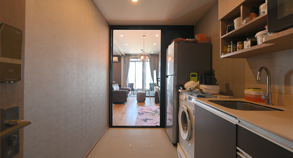For sale 1 bed condo in Pathum Wan, Bangkok