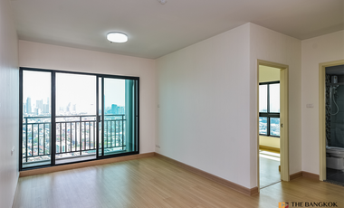 Condo en venta de 2 habitaciones en Thon Buri, Bangkok