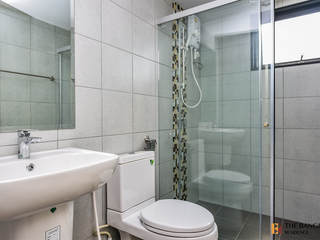 For sale 2 bedrooms condo in Thon Buri, Bangkok