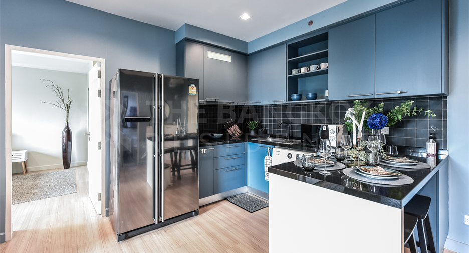 For sale 2 bedrooms condo in Sathon, Bangkok