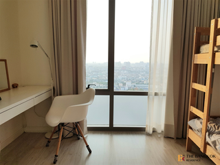 À vendre 2 chambres condo à Yan Nawa, Bangkok