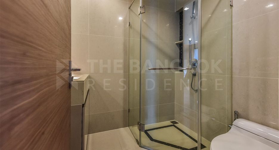 À vendre 2 chambres condo à Sathon, Bangkok