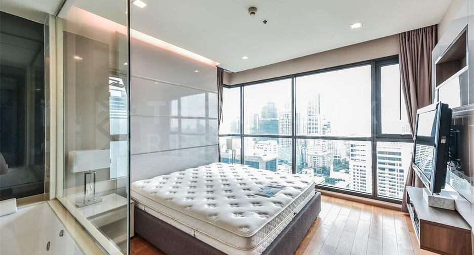 À vendre 2 chambres condo à Sathon, Bangkok