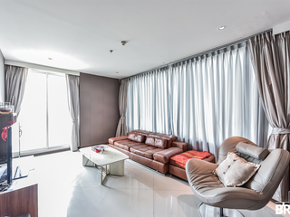 Condo en venta de 3 habitaciones en Sathon, Bangkok