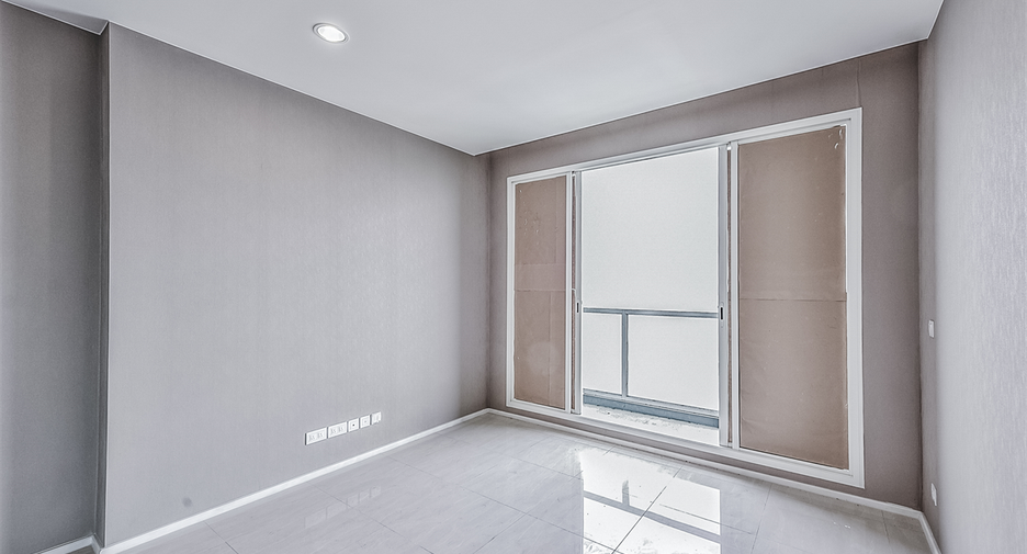 For sale 1 bed condo in Bang Kho Laem, Bangkok