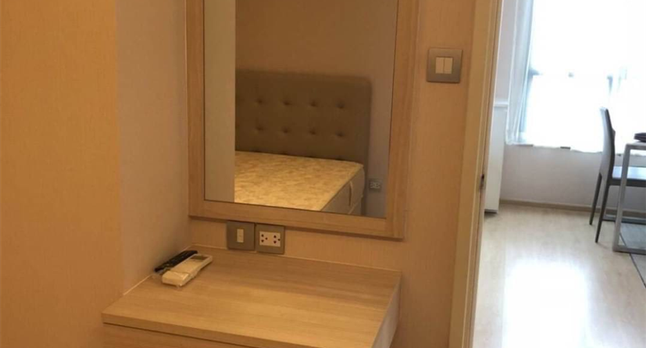 For sale 1 bed condo in Watthana, Bangkok