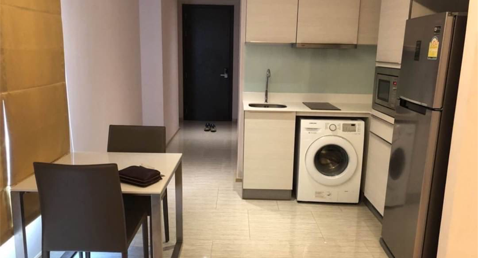For sale 1 bed condo in Watthana, Bangkok