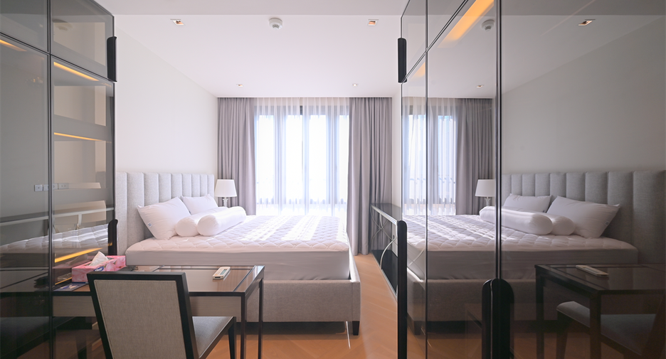 For sale 1 bed condo in Watthana, Bangkok