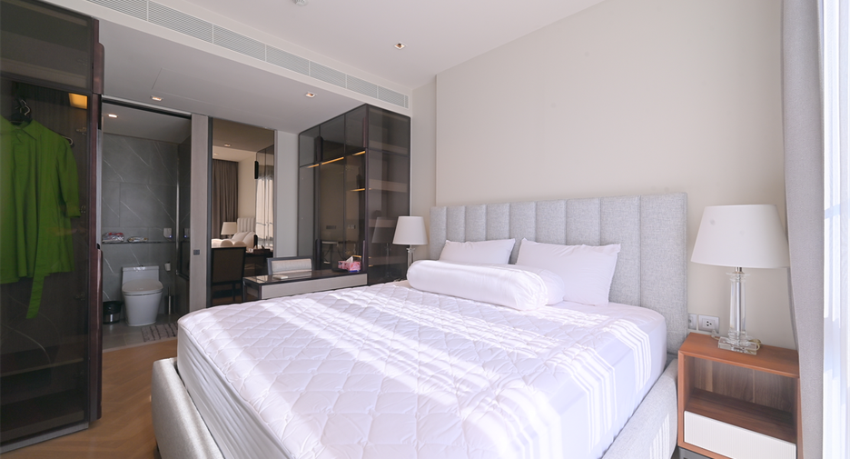 For sale 1 bed condo in Watthana, Bangkok